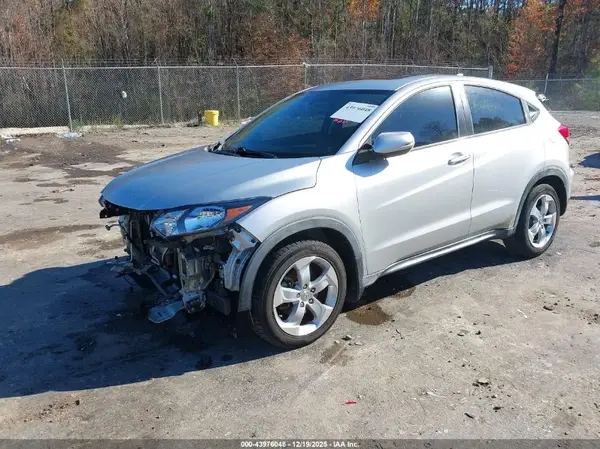 3CZRU5H59GM709908 2016 HONDA HR-V - Image 2