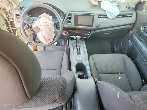 3CZRU5H59GM723615 2016 HONDA HR-V - Image 8