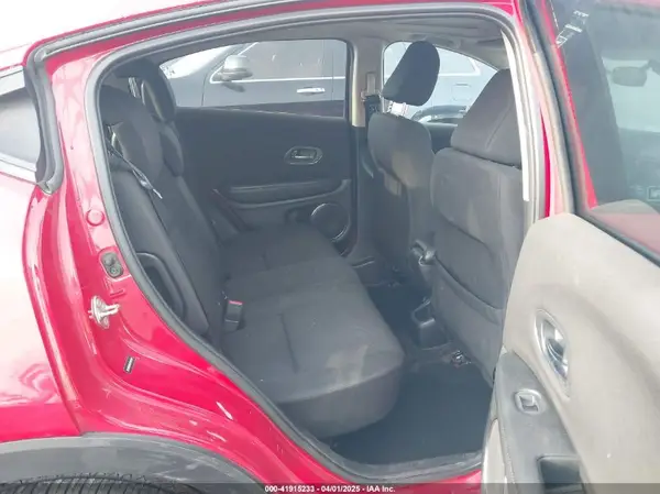 3CZRU5H59GM726594 2016 HONDA HR-V - Image 8