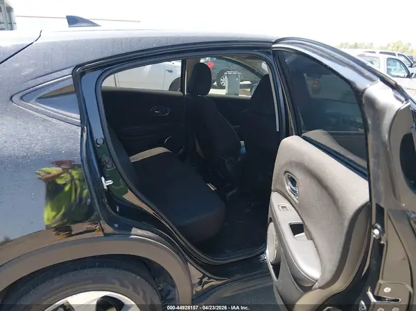 3CZRU5H59GM737627 2016 HONDA HR-V - Image 8