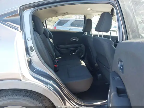 3CZRU5H59GM740978 2016 HONDA HR-V - Image 8