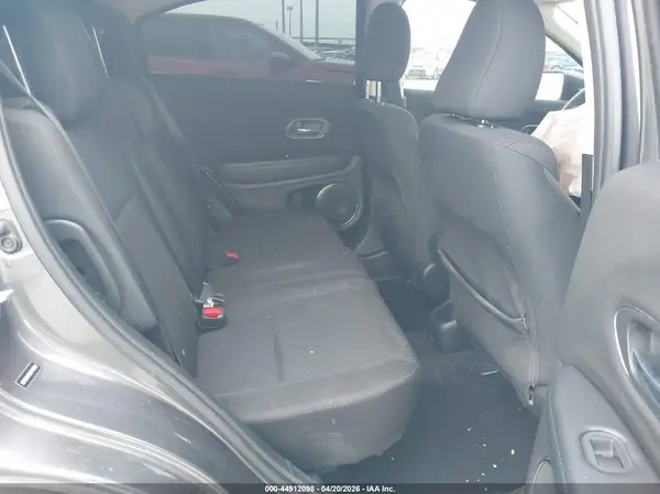 3CZRU5H59GM748580 2016 HONDA HR-V - Image 8