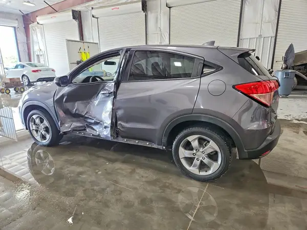 3CZRU5H59HG705972 2017 HONDA HR-V - Image 2