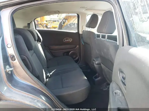 3CZRU5H59HM100142 2017 HONDA HR-V - Image 8