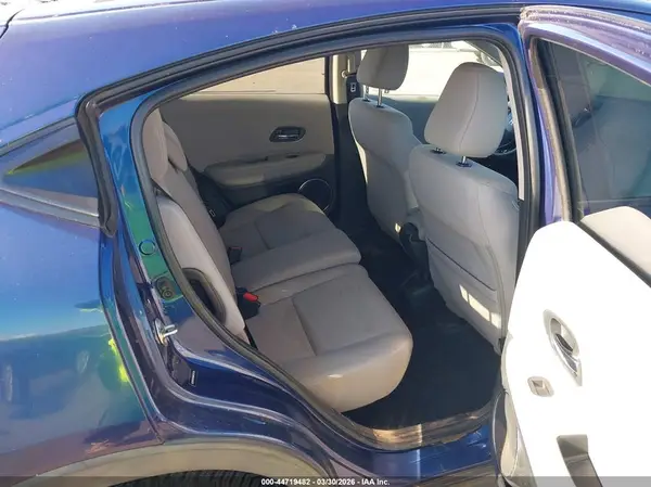 3CZRU5H59HM707125 2017 HONDA HR-V - Image 8