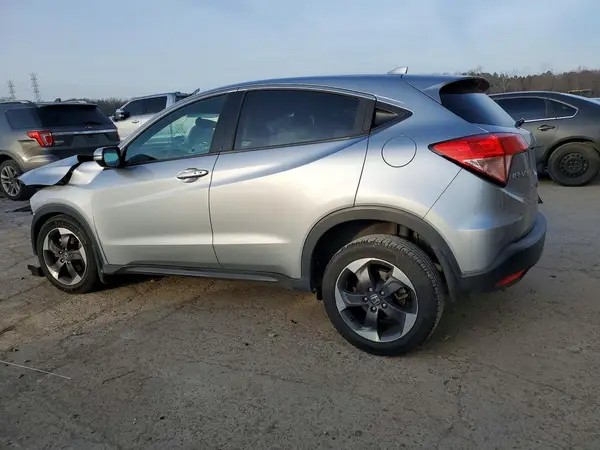 3CZRU5H59JG704035 2018 HONDA HR-V - Image 2