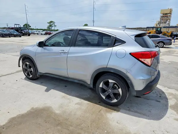 3CZRU5H59JG706075 2018 HONDA HR-V - Image 2