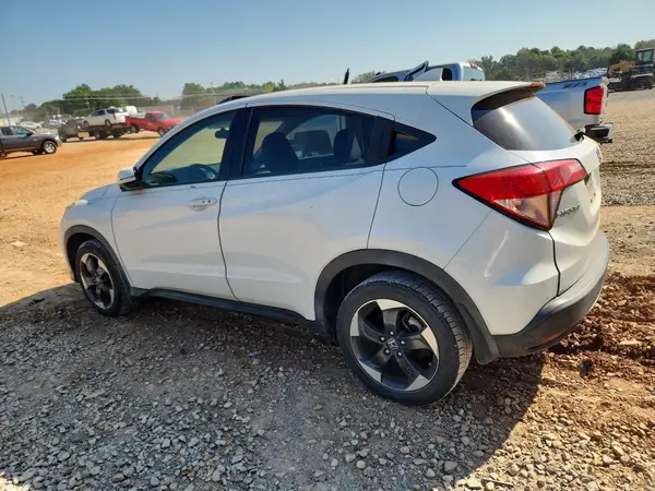 3CZRU5H59JM701198 2018 HONDA HR-V - Image 2