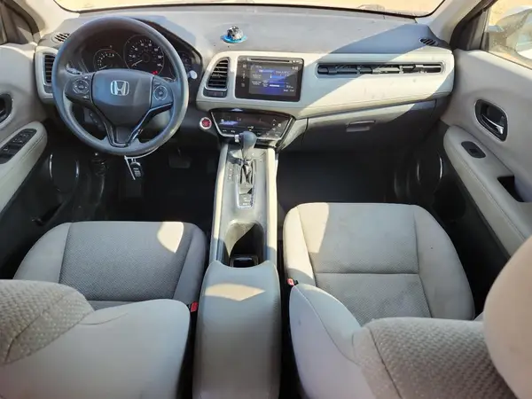 3CZRU5H59JM701198 2018 HONDA HR-V - Image 8