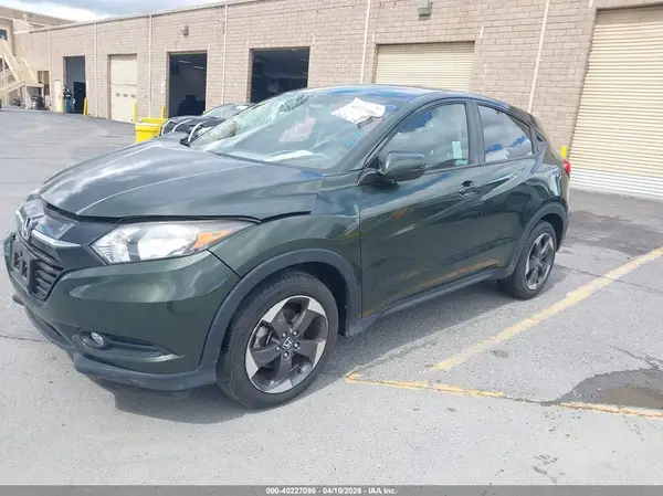 3CZRU5H59JM710192 2018 HONDA HR-V - Image 2