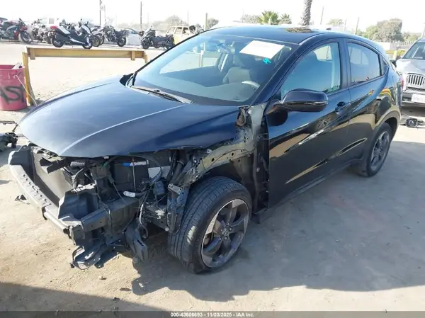 3CZRU5H59JM710953 2018 HONDA HR-V - Image 2