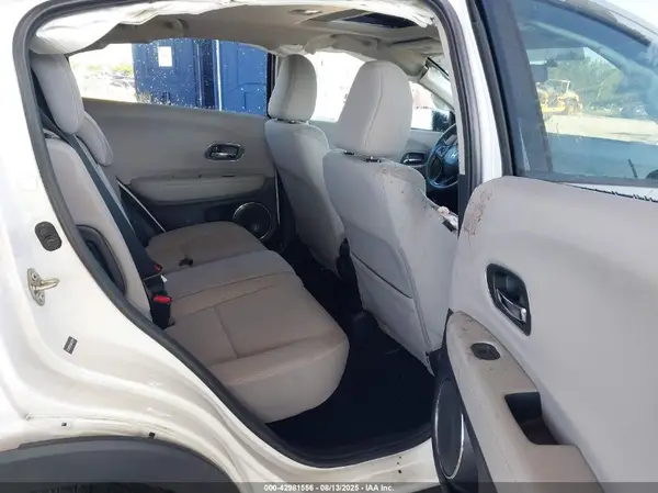 3CZRU5H59JM722939 2018 HONDA HR-V - Image 8
