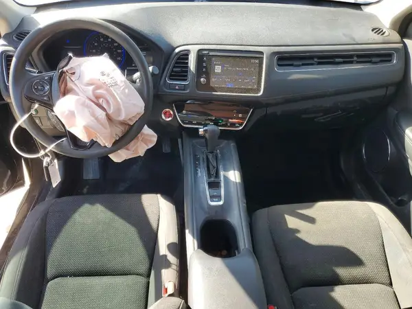 3CZRU5H59KM703728 2019 HONDA HR-V - Image 8