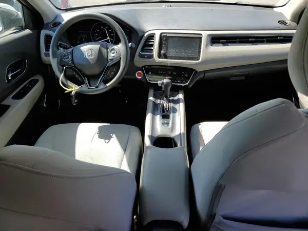 3CZRU5H59KM705379 2019 HONDA HR-V - Image 8