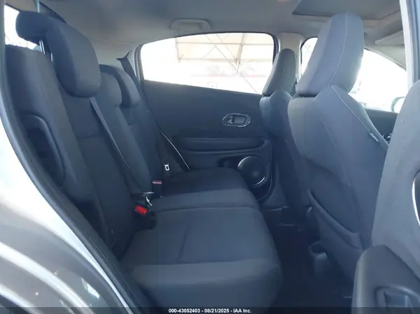 3CZRU5H59KM716673 2019 HONDA HR-V - Image 8