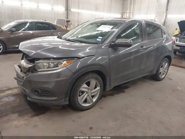 3CZRU5H59KM725387 2019 HONDA HR-V - Image 2