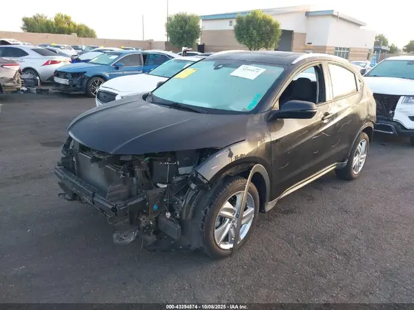 3CZRU5H59KM727124 2019 HONDA HR-V - Image 2