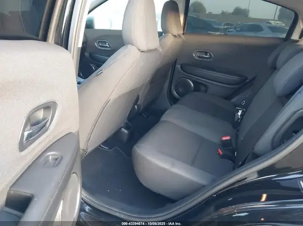 3CZRU5H59KM727124 2019 HONDA HR-V - Image 8