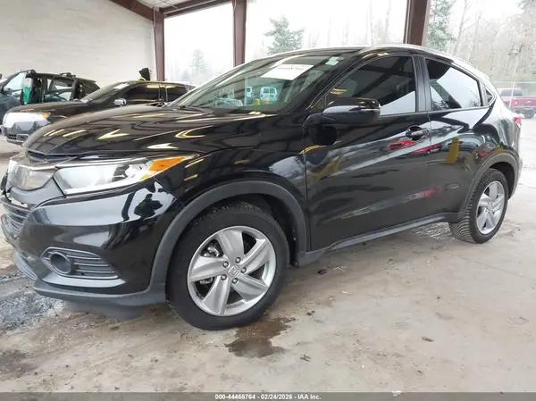 3CZRU5H59KM727995 2019 HONDA HR-V - Image 2