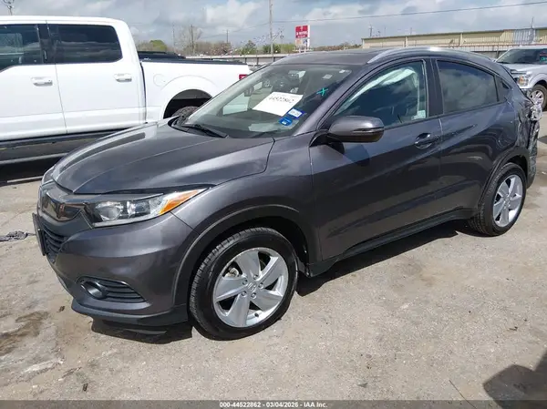 3CZRU5H59LM717582 2020 HONDA HR-V - Image 2