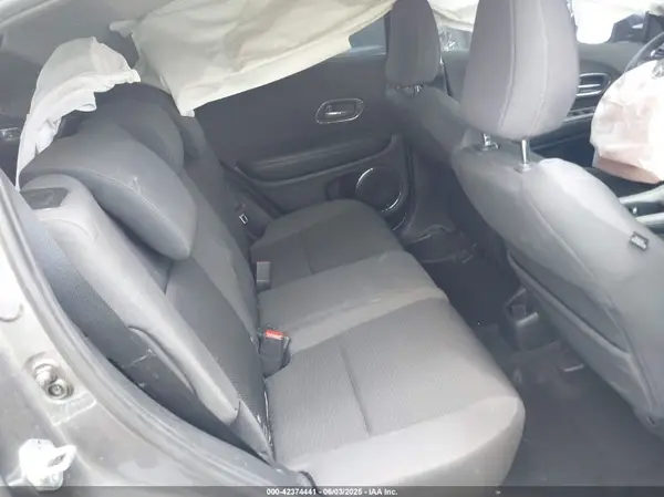 3CZRU5H59MM709421 2021 HONDA HR-V - Image 8