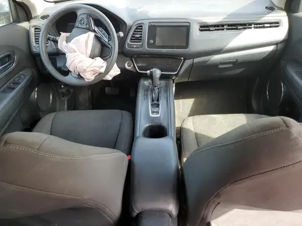 3CZRU5H59MM710696 2021 HONDA HR-V - Image 8