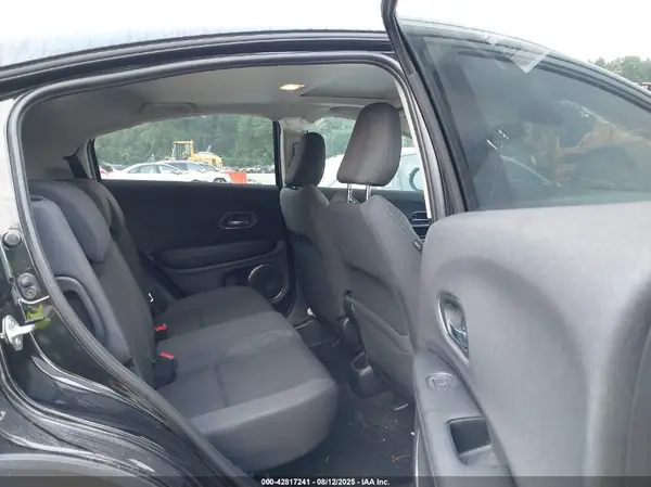 3CZRU5H59MM712254 2021 HONDA HR-V - Image 8