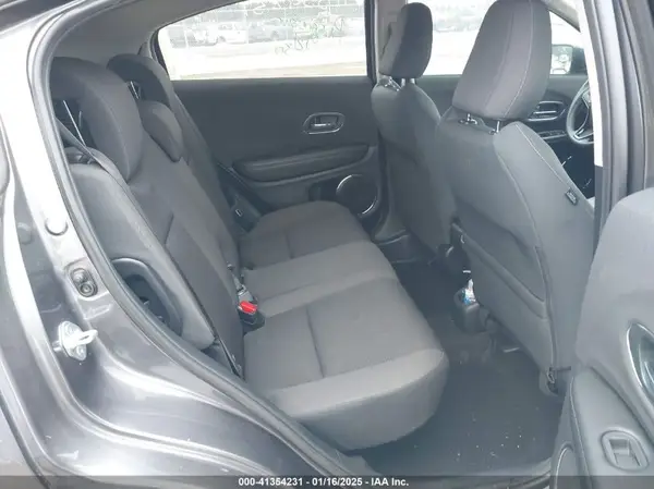 3CZRU5H59NM702454 2022 HONDA HR-V - Image 8