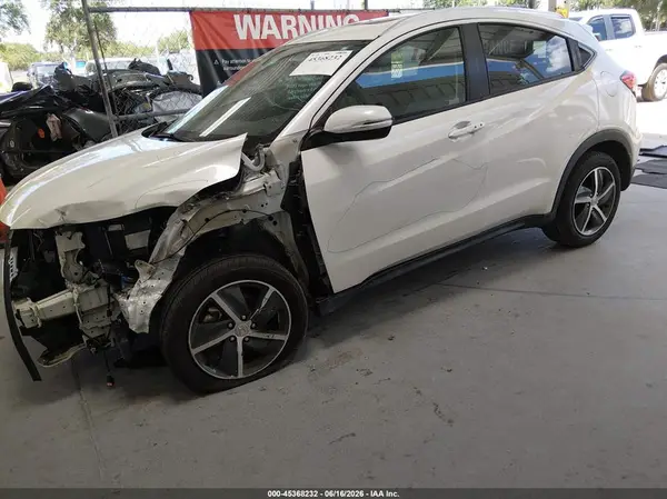 3CZRU5H59NM743022 2022 HONDA HR-V - Image 2