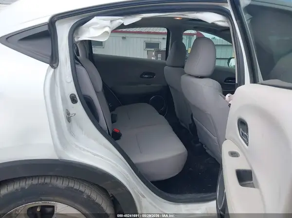 3CZRU5H5XGM706631 2016 HONDA HR-V - Image 8