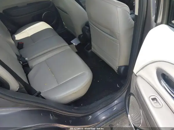 3CZRU5H5XGM713871 2016 HONDA HR-V - Image 8