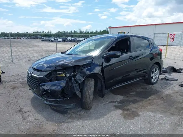 3CZRU5H5XGM721579 2016 HONDA HR-V - Image 2
