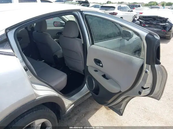 3CZRU5H5XGM726183 2016 HONDA HR-V - Image 8
