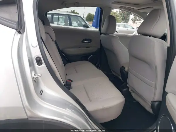 3CZRU5H5XGM736227 2016 HONDA HR-V - Image 8