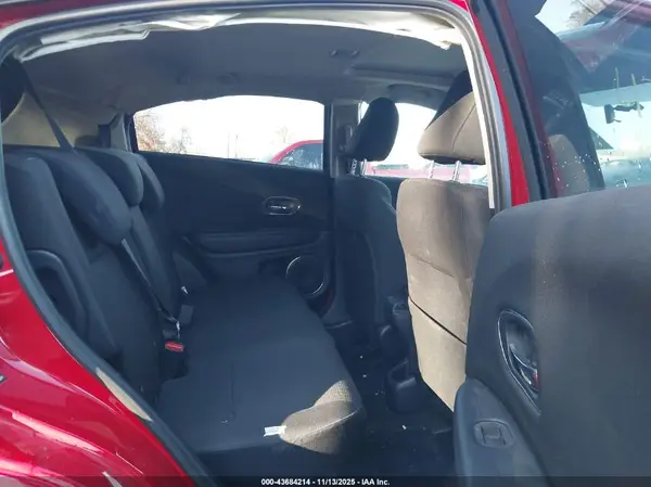 3CZRU5H5XGM738611 2016 HONDA HR-V - Image 8