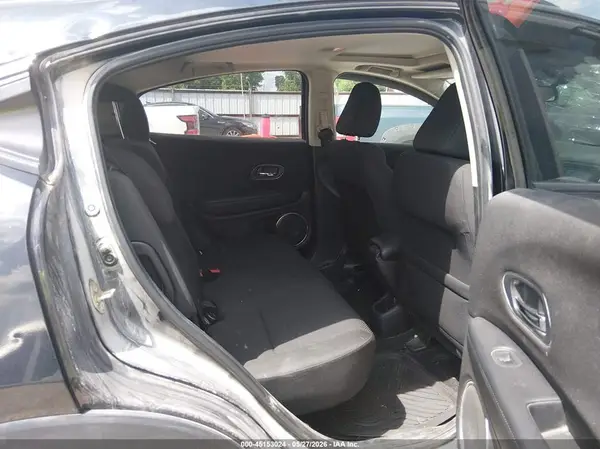 3CZRU5H5XGM753223 2016 HONDA HR-V - Image 8