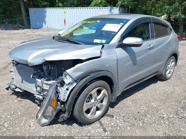 3CZRU5H5XHM701964 2017 HONDA HR-V - Image 2