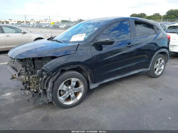3CZRU5H5XHM702452 2017 HONDA HR-V - Image 2