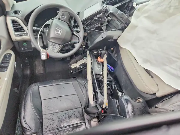3CZRU5H5XHM707604 2017 HONDA HR-V - Image 8