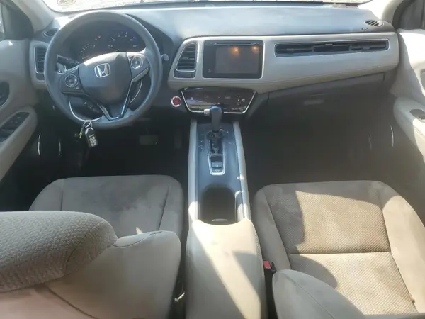 3CZRU5H5XHM710941 2017 HONDA HR-V - Image 8