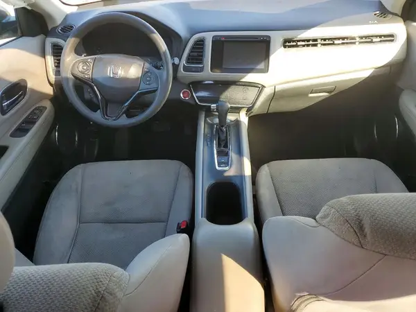 3CZRU5H5XHM716240 2017 HONDA HR-V - Image 8