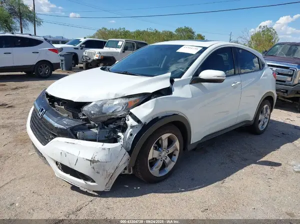 3CZRU5H5XHM719655 2017 HONDA HR-V - Image 2
