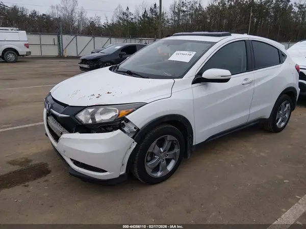 3CZRU5H5XHM720448 2017 HONDA HR-V - Image 2