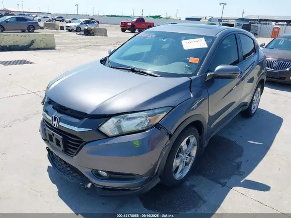 3CZRU5H5XHM722880 2017 HONDA HR-V - Image 2