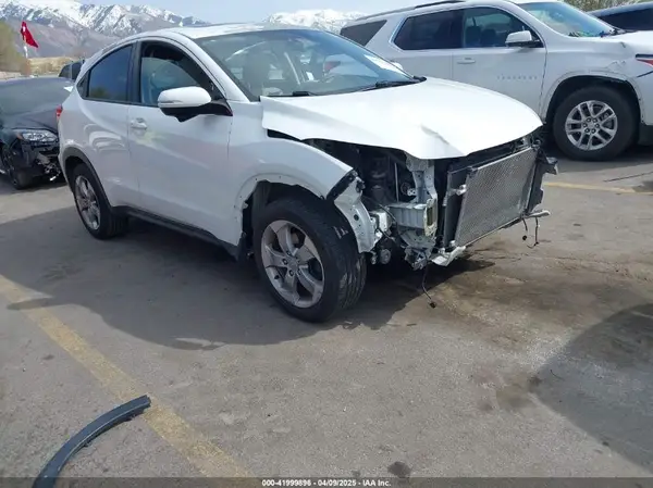 3CZRU5H5XHM725195 2017 HONDA HR-V - Image 1