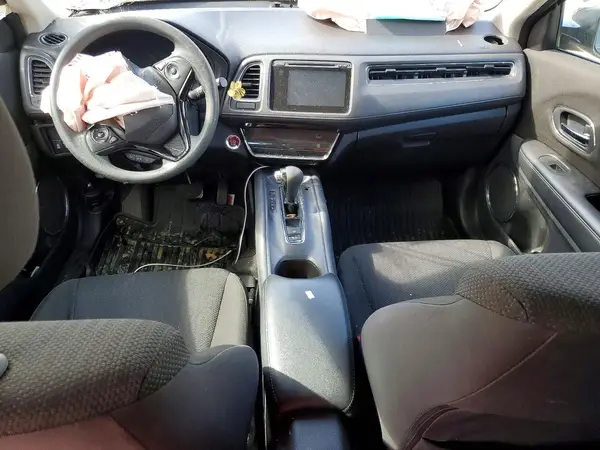 3CZRU5H5XJG702357 2018 HONDA HR-V - Image 8