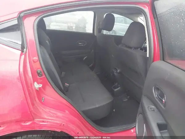 3CZRU5H5XJG702858 2018 HONDA HR-V - Image 8