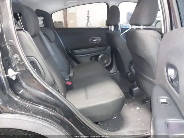 3CZRU5H5XJG703380 2018 HONDA HR-V - Image 8