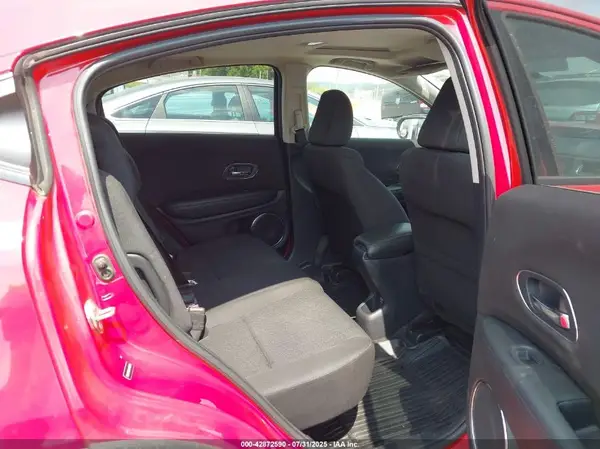 3CZRU5H5XJM716289 2018 HONDA HR-V - Image 8
