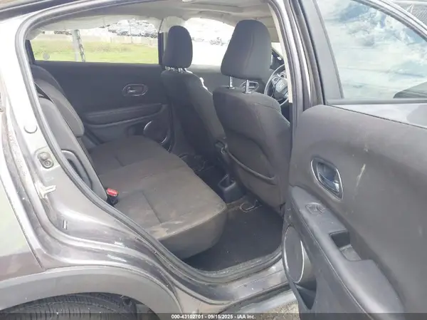 3CZRU5H5XJM718771 2018 HONDA HR-V - Image 8